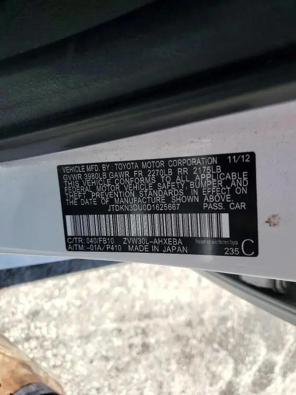 2013 TOYOTA PRIUS TWO  