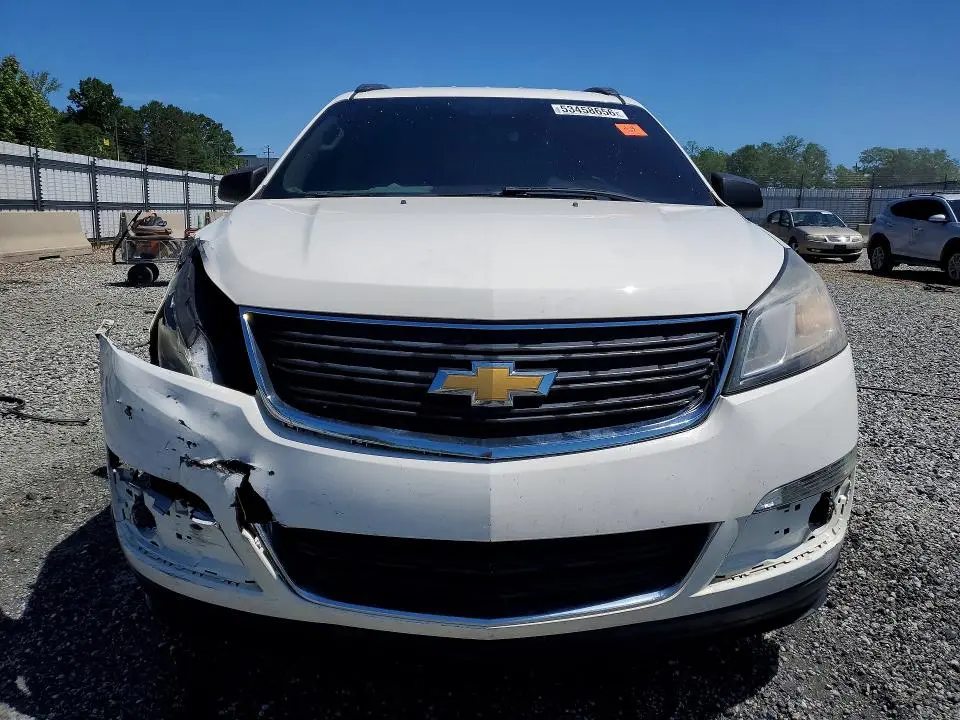 2014 CHEVROLET TRAVERSE LS  