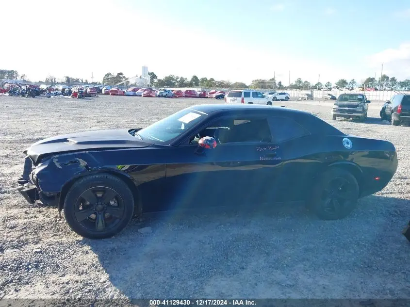 2016 DODGE CHALLENGER SXT