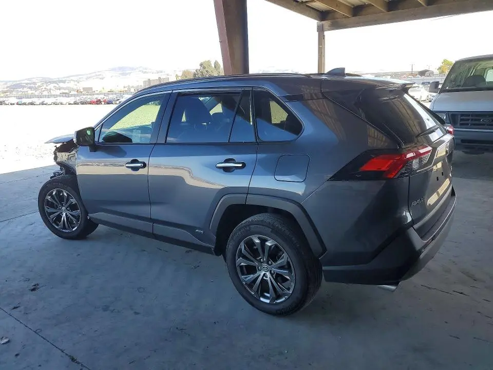 2023 TOYOTA RAV4 LIMITED  