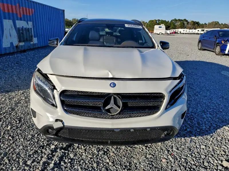 2015 MERCEDES-BENZ GLA 250 4MATIC  
