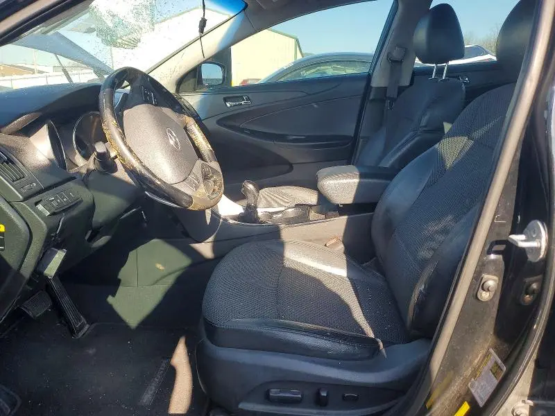 2012 HYUNDAI SONATA SE  