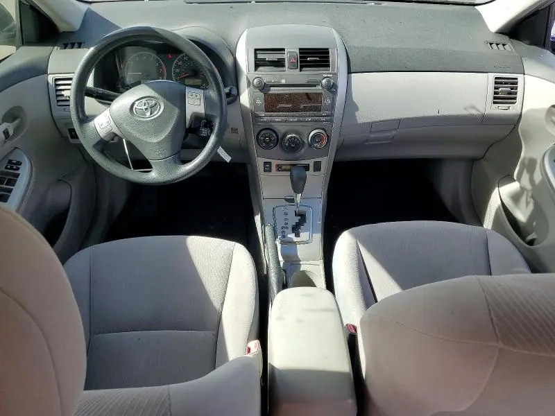 2011 TOYOTA COROLLA LE  