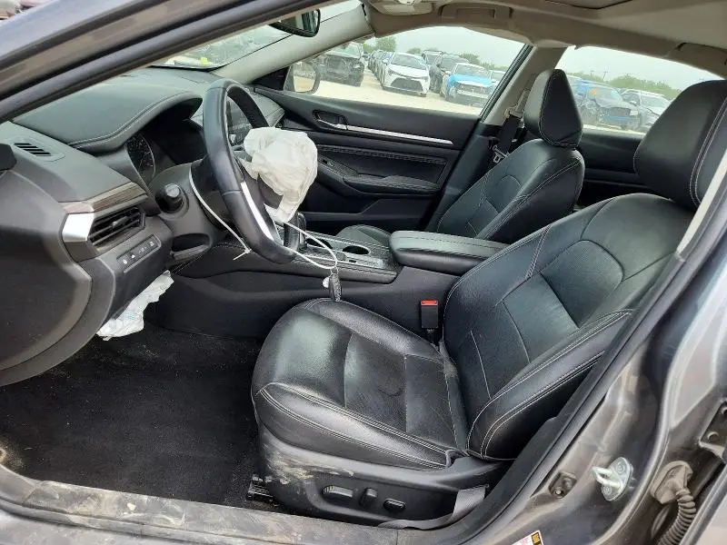 2020 NISSAN ALTIMA SL  