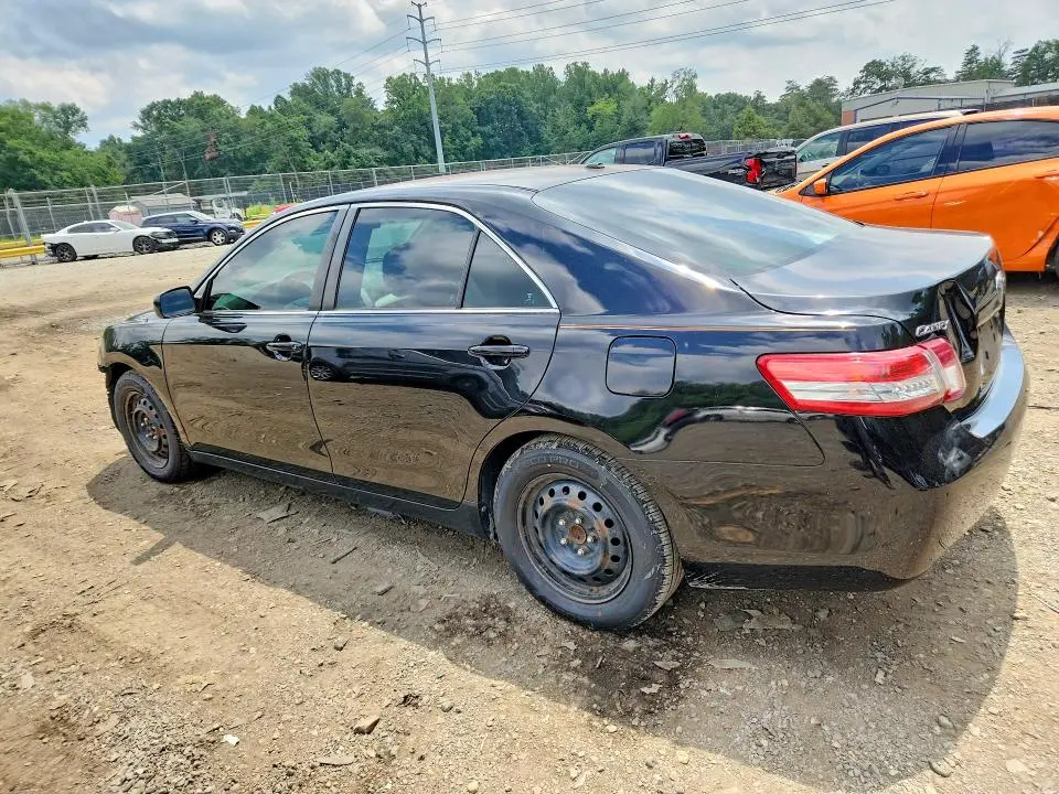 2010 TOYOTA CAMRY BASE  