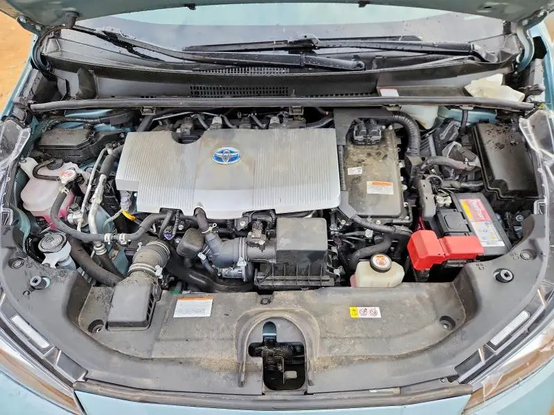 2022 TOYOTA PRIUS LE  