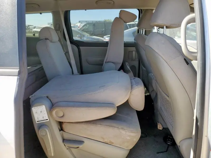 2015 KIA SEDONA   