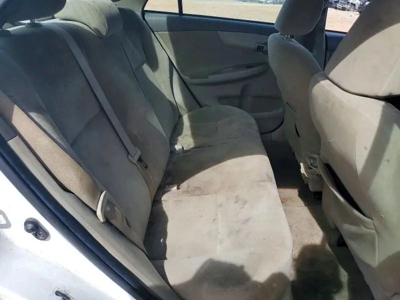 2010 TOYOTA COROLLA LE  