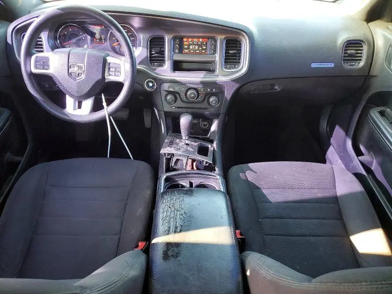 2013 DODGE CHARGER SE  