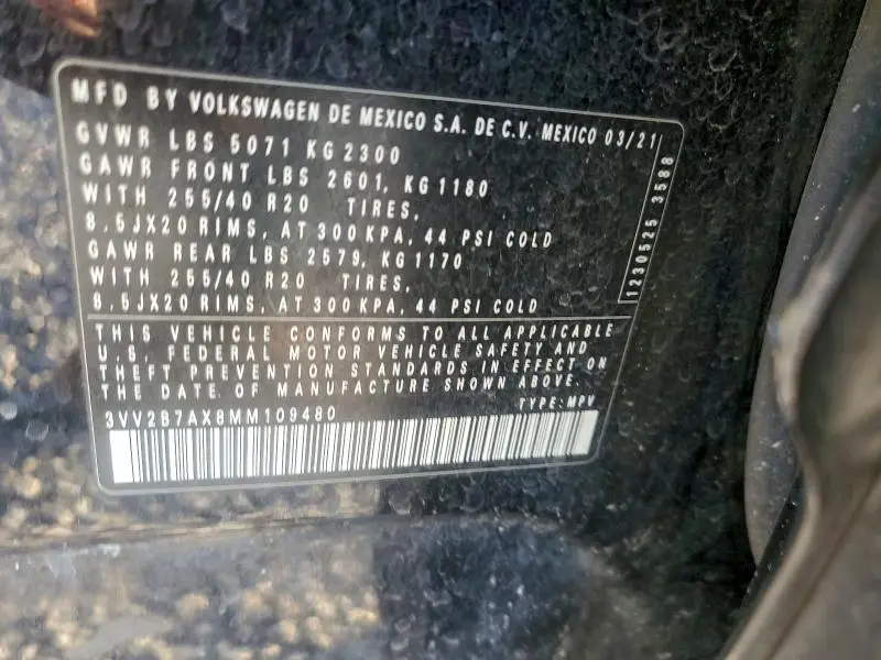 2021 VOLKSWAGEN TIGUAN SE  