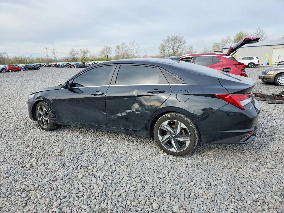 2022 HYUNDAI ELANTRA SEL  