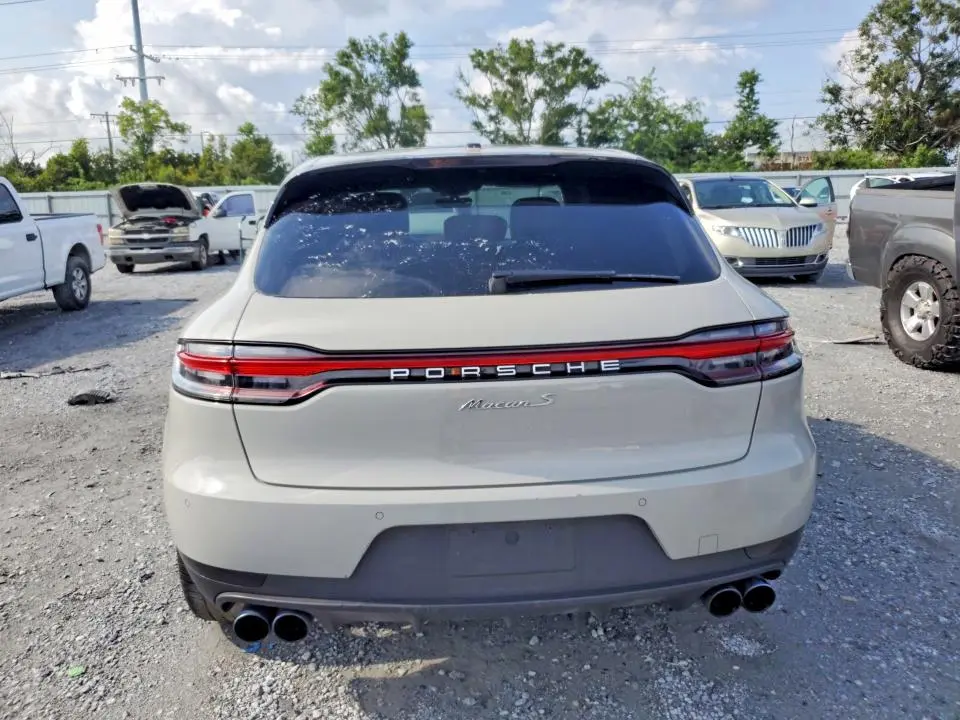 2021 PORSCHE MACAN S  