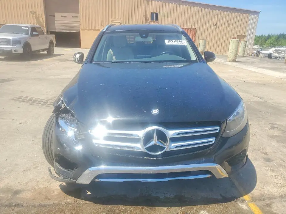 2017 MERCEDES-BENZ GLC 300  