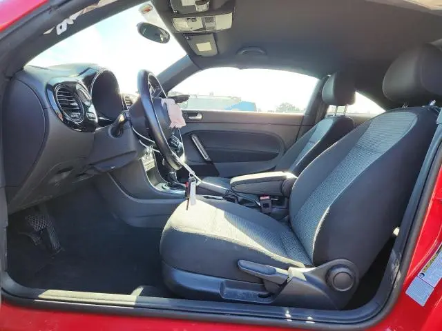 2018 VOLKSWAGEN BEETLE S  