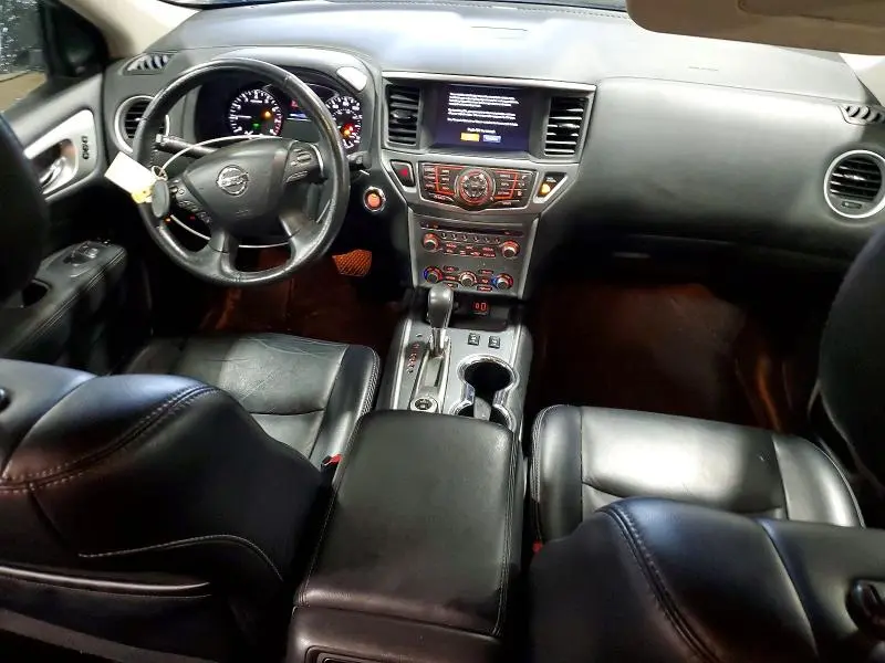 2019 NISSAN PATHFINDER SL  