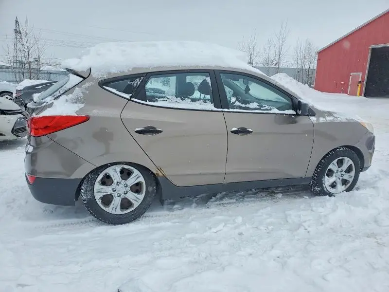 2011 HYUNDAI TUCSON GL  