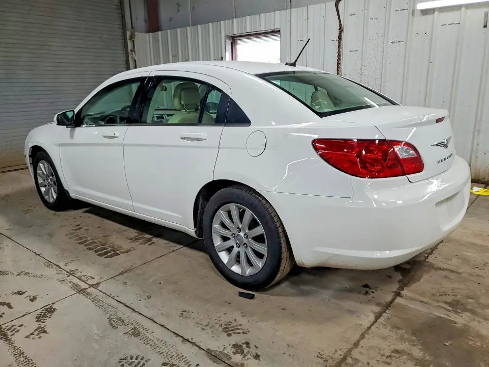 2010 CHRYSLER SEBRING LIMITED  