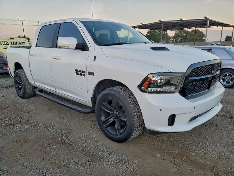 2018 RAM 1500 SPORT  