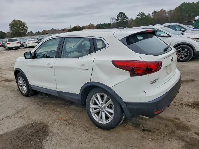 2017 NISSAN ROGUE SPORT S  