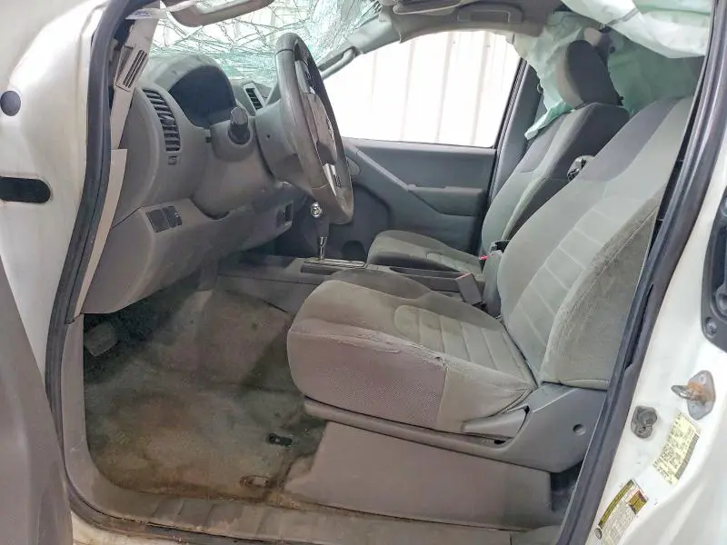 2016 NISSAN FRONTIER S  