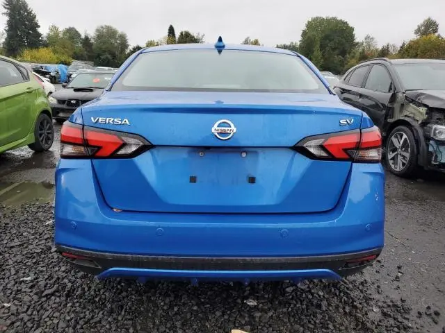 2021 NISSAN VERSA SV  