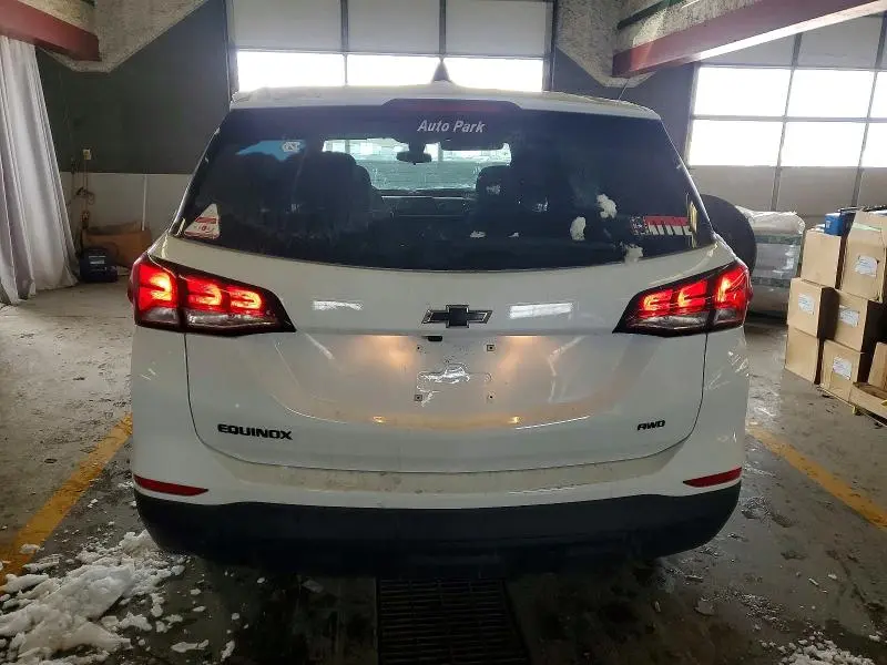 2023 CHEVROLET EQUINOX LS  