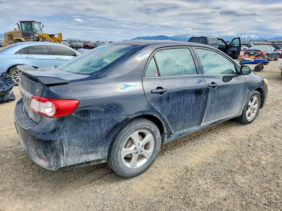2013 TOYOTA COROLLA LE  