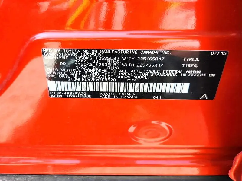 2015 TOYOTA RAV4 XLE  