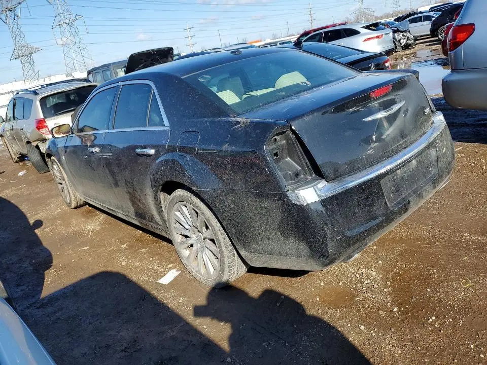2013 CHRYSLER 300   