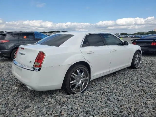 2013 CHRYSLER 300   