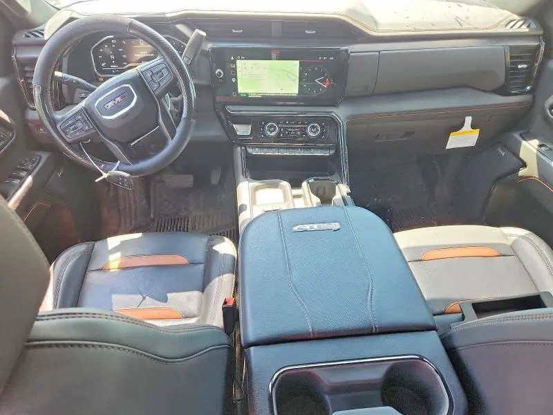 2024 GMC SIERRA K2500 AT4  