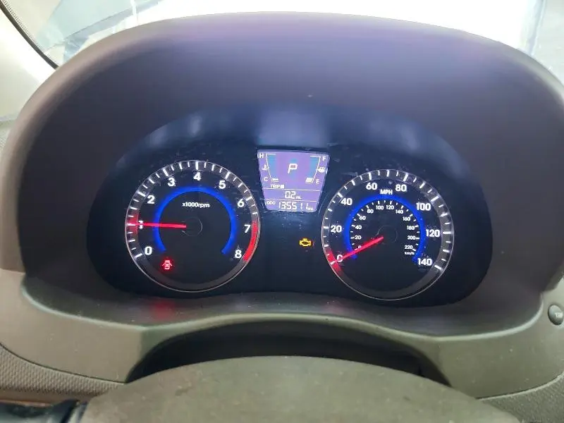2014 HYUNDAI ACCENT GLS  