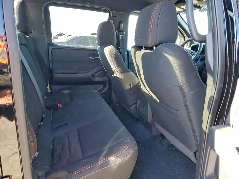 2024 NISSAN FRONTIER S  