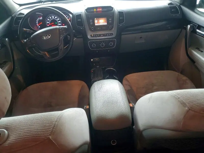 2014 KIA SORENTO LX  