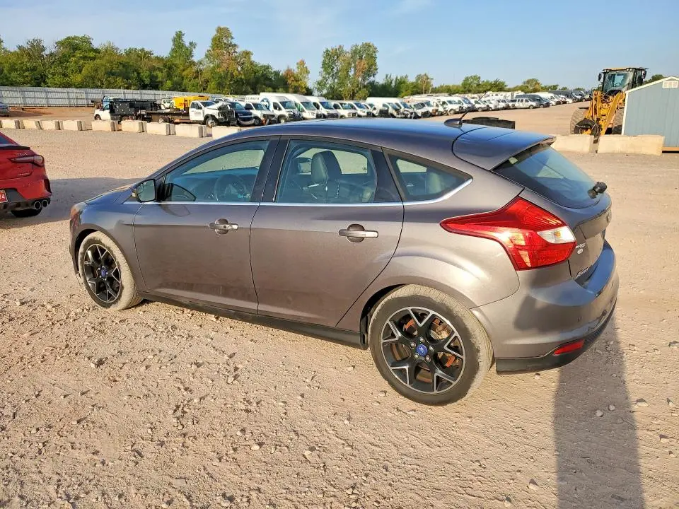 2012 FORD FOCUS TITANIUM  