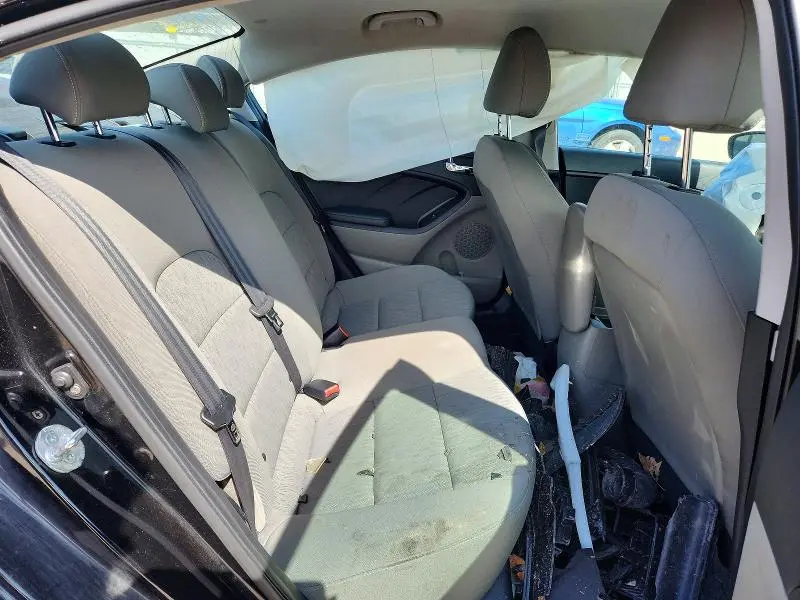 2015 KIA FORTE LX  
