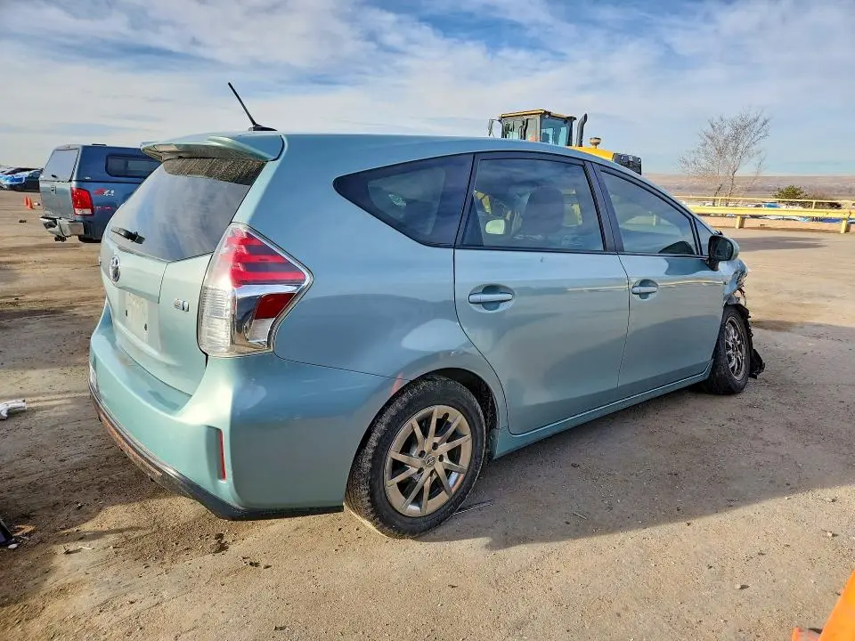 2017 TOYOTA PRIUS V   