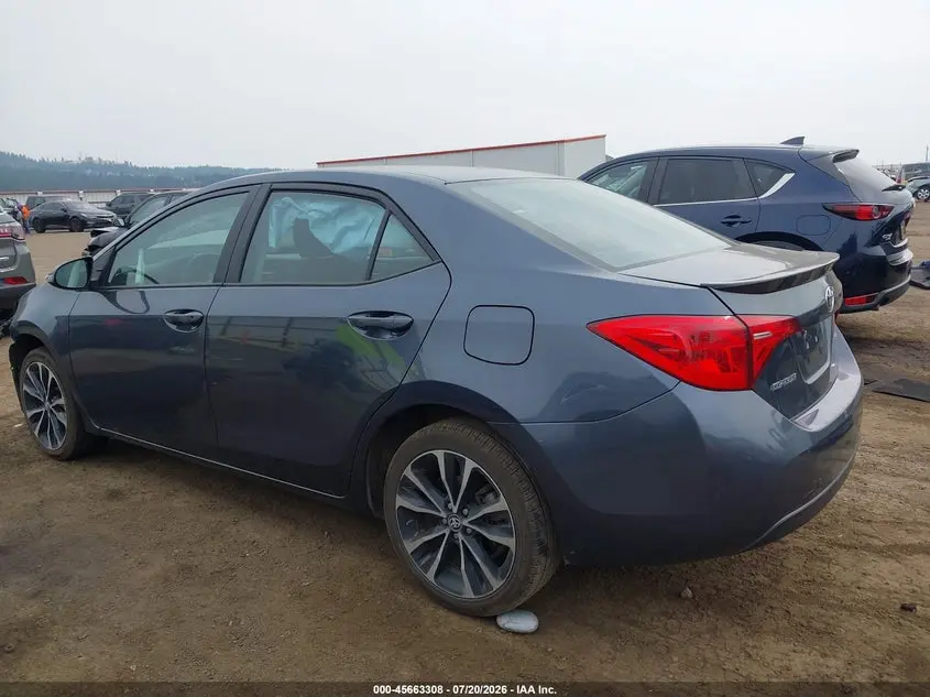 2017 TOYOTA COROLLA SE