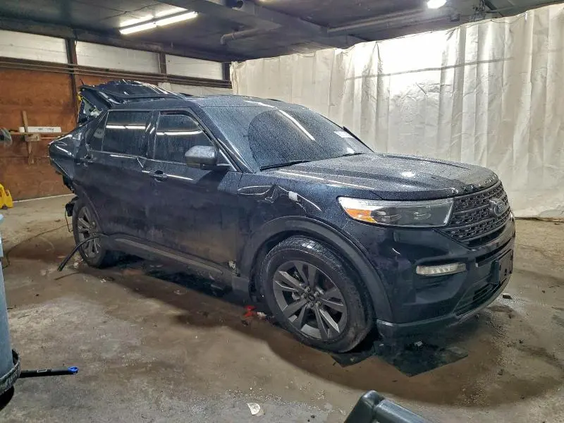 2021 FORD EXPLORER XLT  
