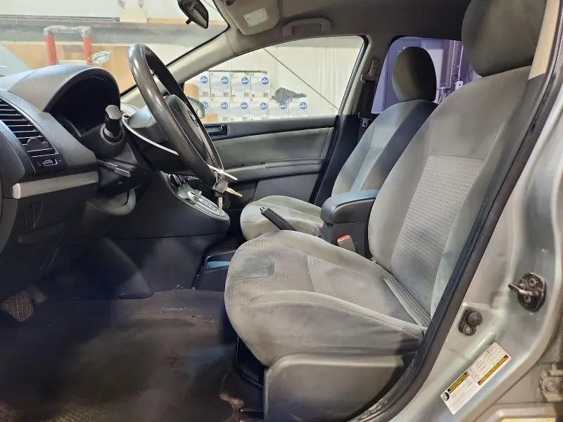 2010 NISSAN SENTRA 2.0  