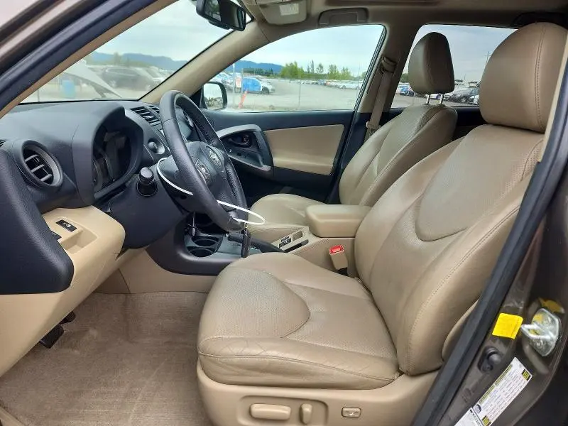 2011 TOYOTA RAV4 LIMITED  