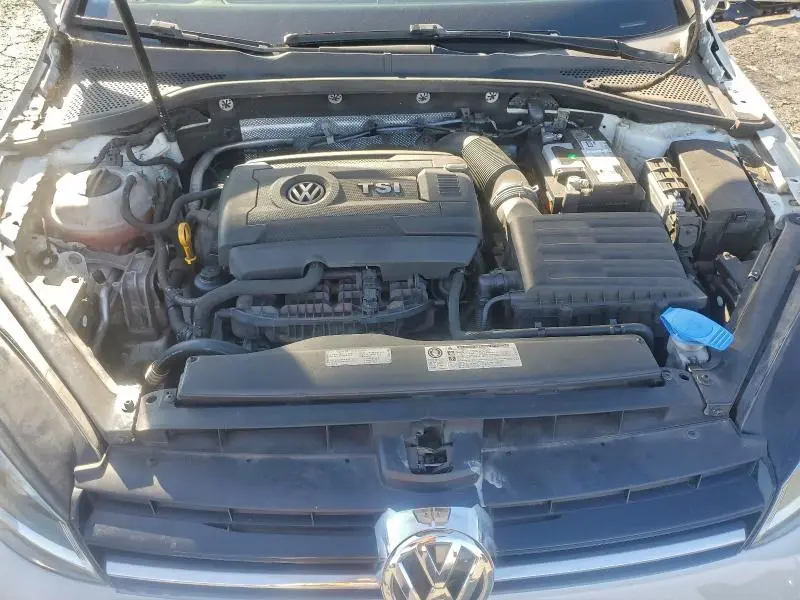 2015 VOLKSWAGEN GOLF   