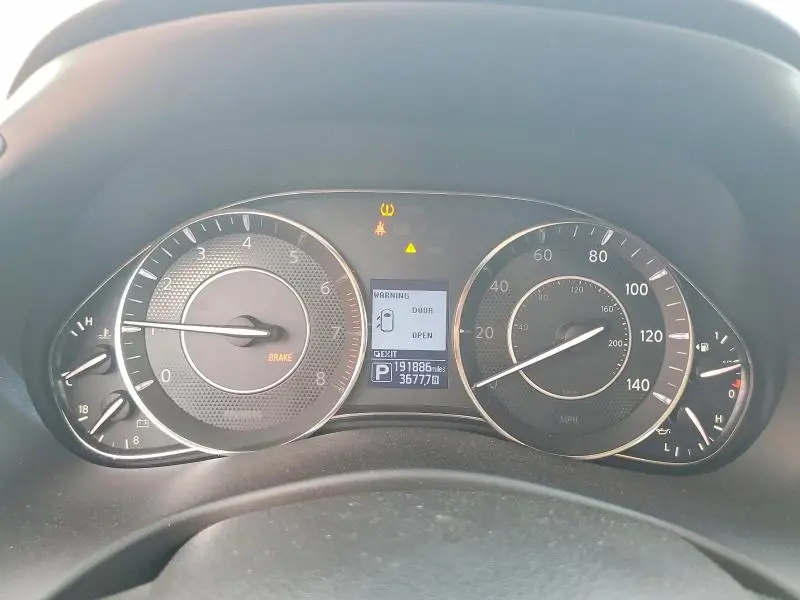 2017 NISSAN ARMADA SV  