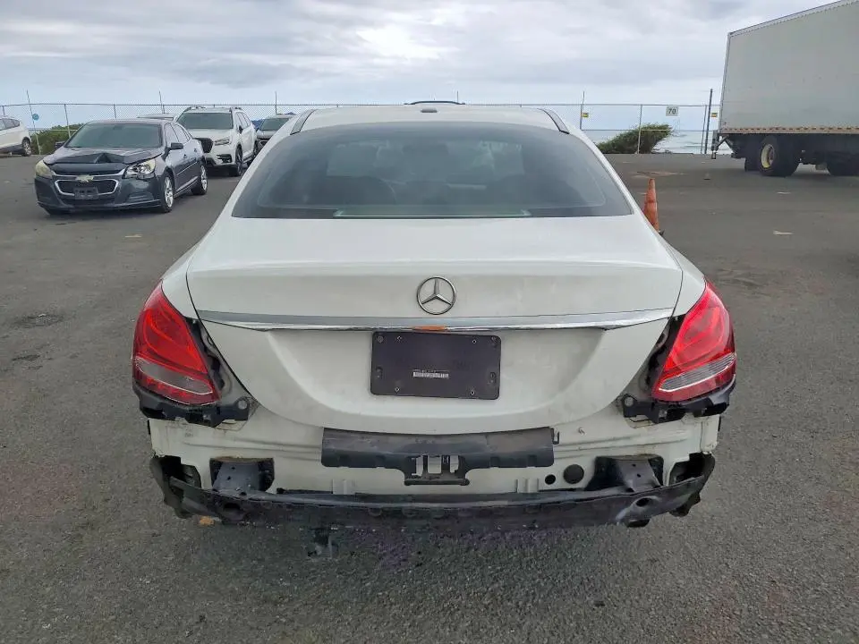 2015 MERCEDES-BENZ C 300  