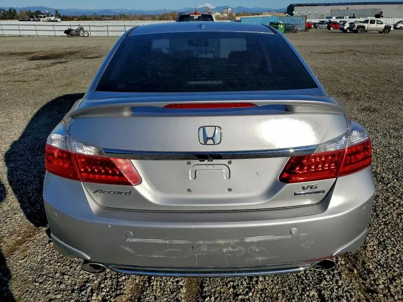 2014 HONDA ACCORD TOURING  