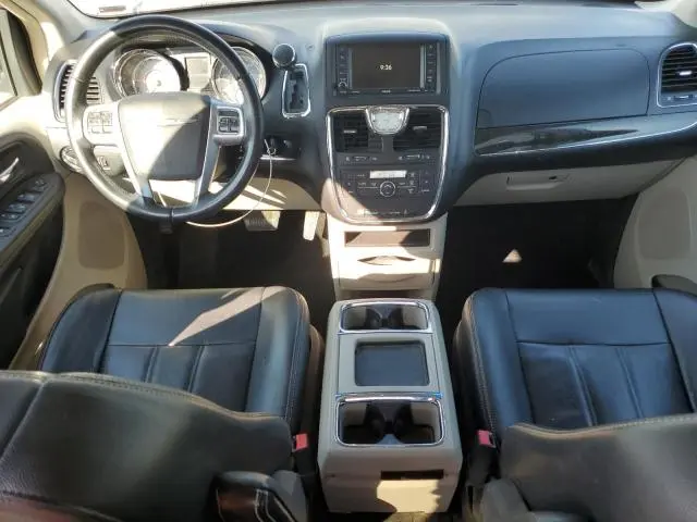 2013 CHRYSLER TOWN & COUNTRY TOURING  