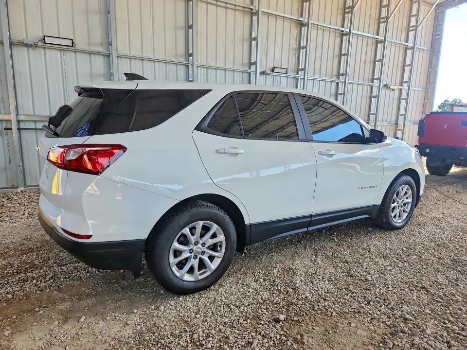 2020 CHEVROLET EQUINOX LS  