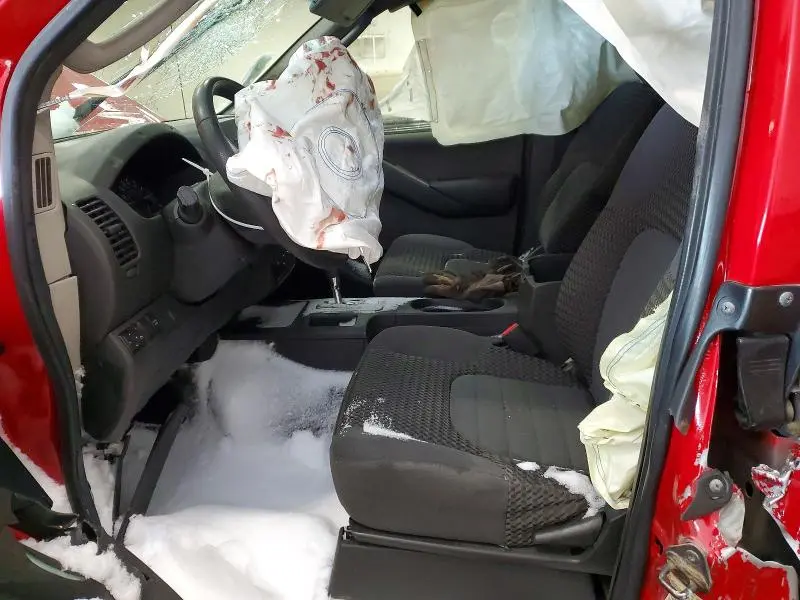 2010 NISSAN FRONTIER KING CAB SE  