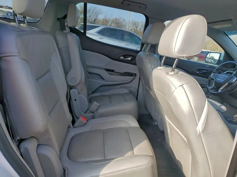 2017 GMC ACADIA SLT-1  