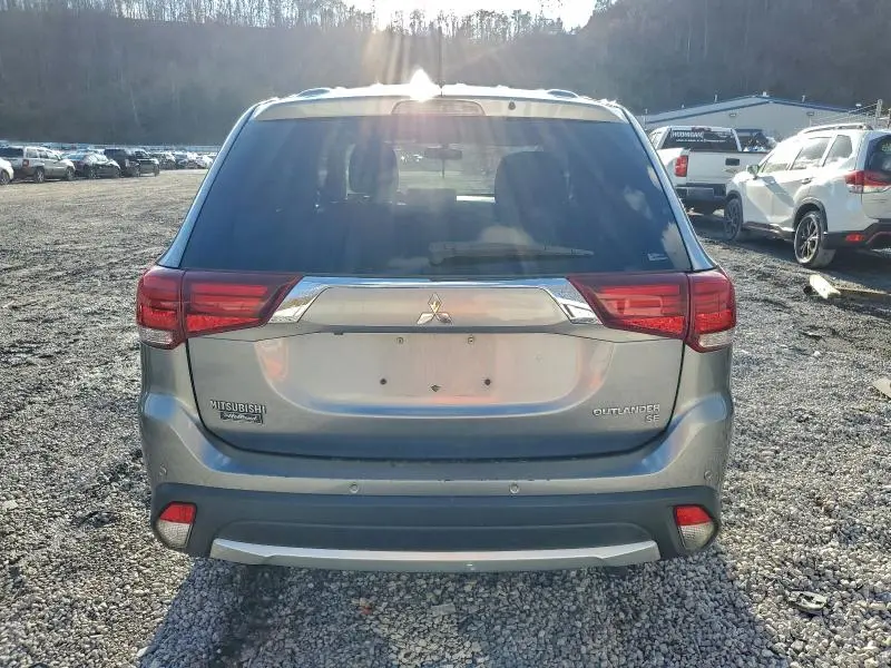 2016 MITSUBISHI OUTLANDER SE  